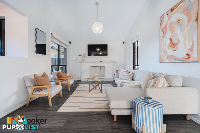6 Gillingham Crescent CRAIGIEBURN VIC 3064