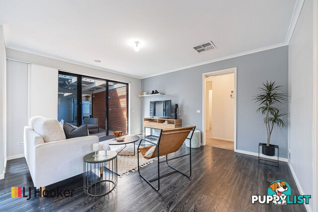 6 Gillingham Crescent CRAIGIEBURN VIC 3064