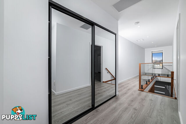30 Nubeena Crescent DONNYBROOK VIC 3064