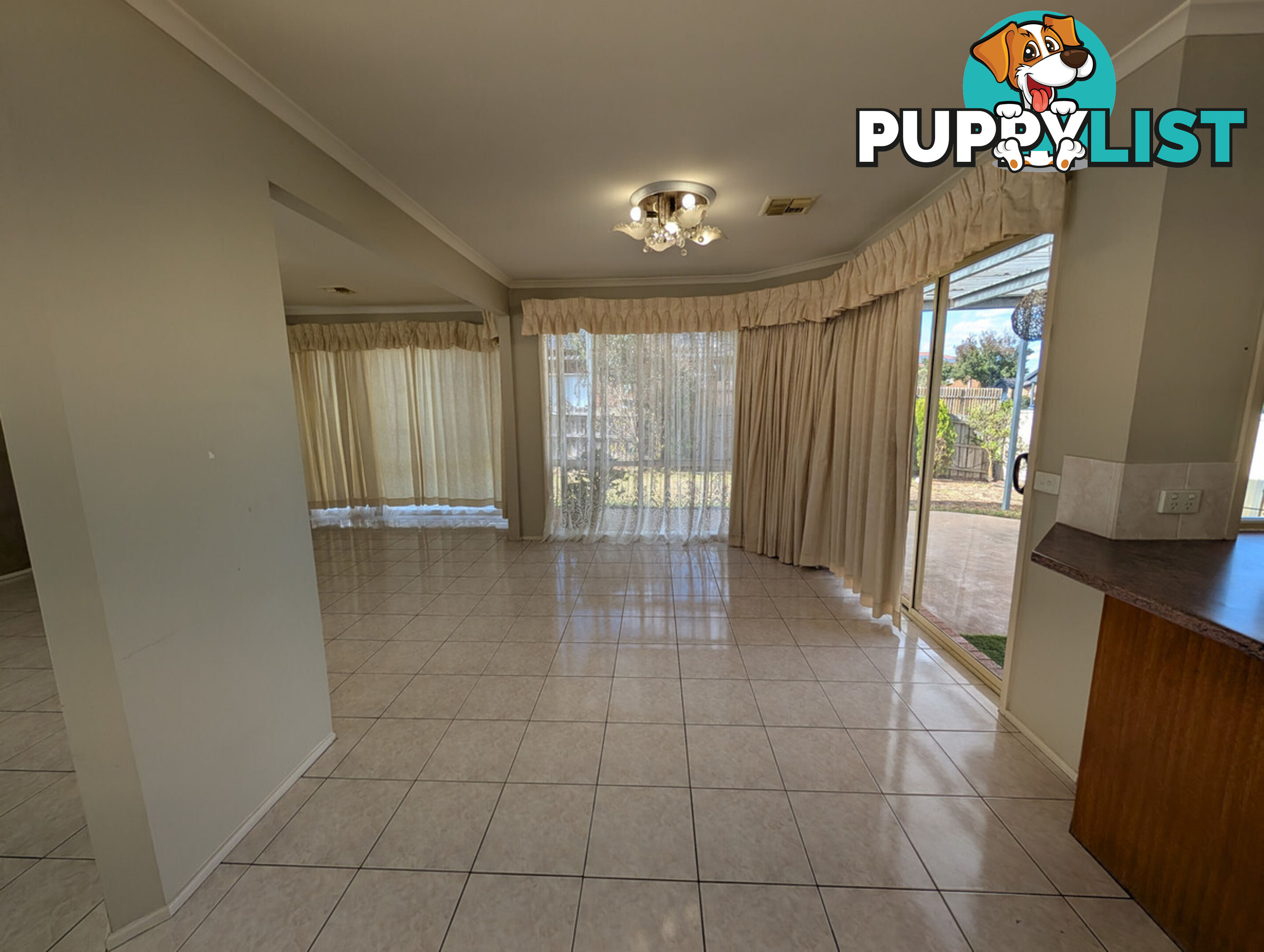 18 Salween Crescent ROXBURGH PARK VIC 3064