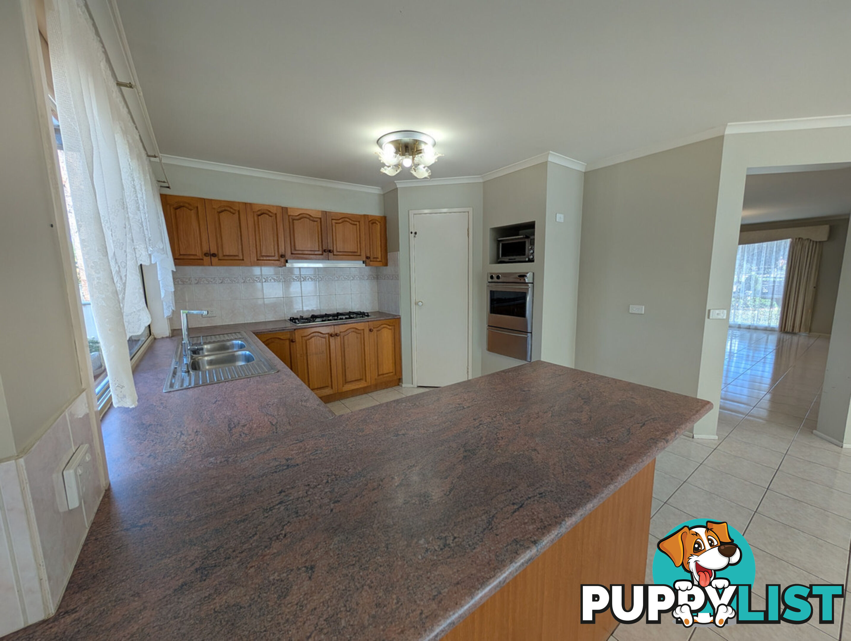 18 Salween Crescent ROXBURGH PARK VIC 3064