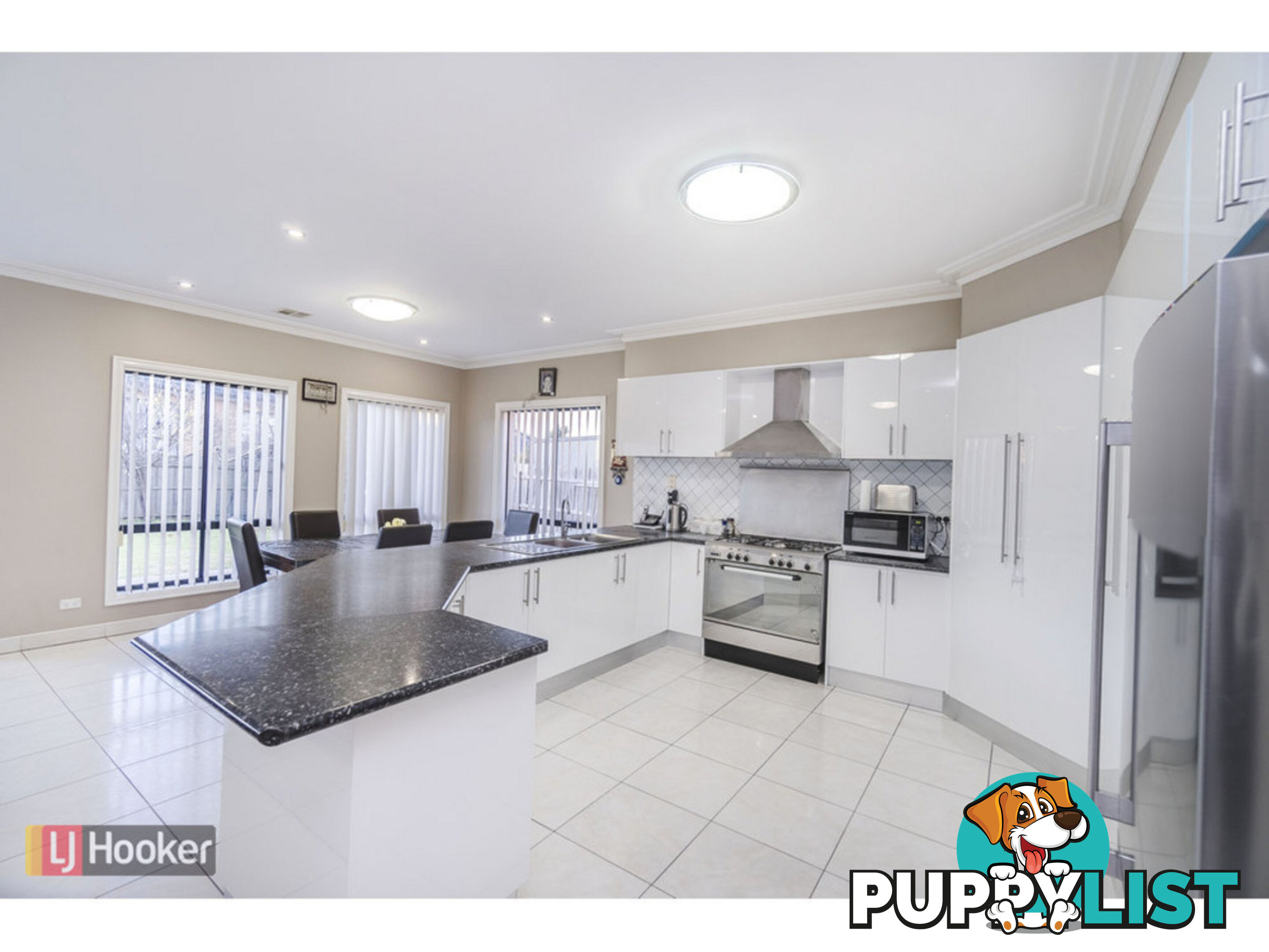 13 Bentley Avenue ROXBURGH PARK VIC 3064