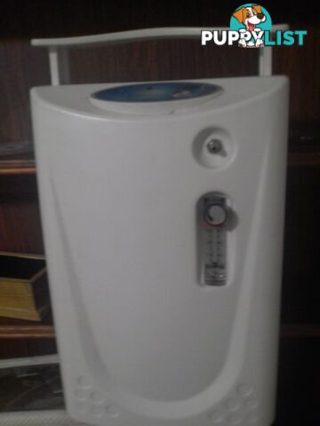 Portable health Oxygen concentrator$230ono40%+/-5%@3litre/minute