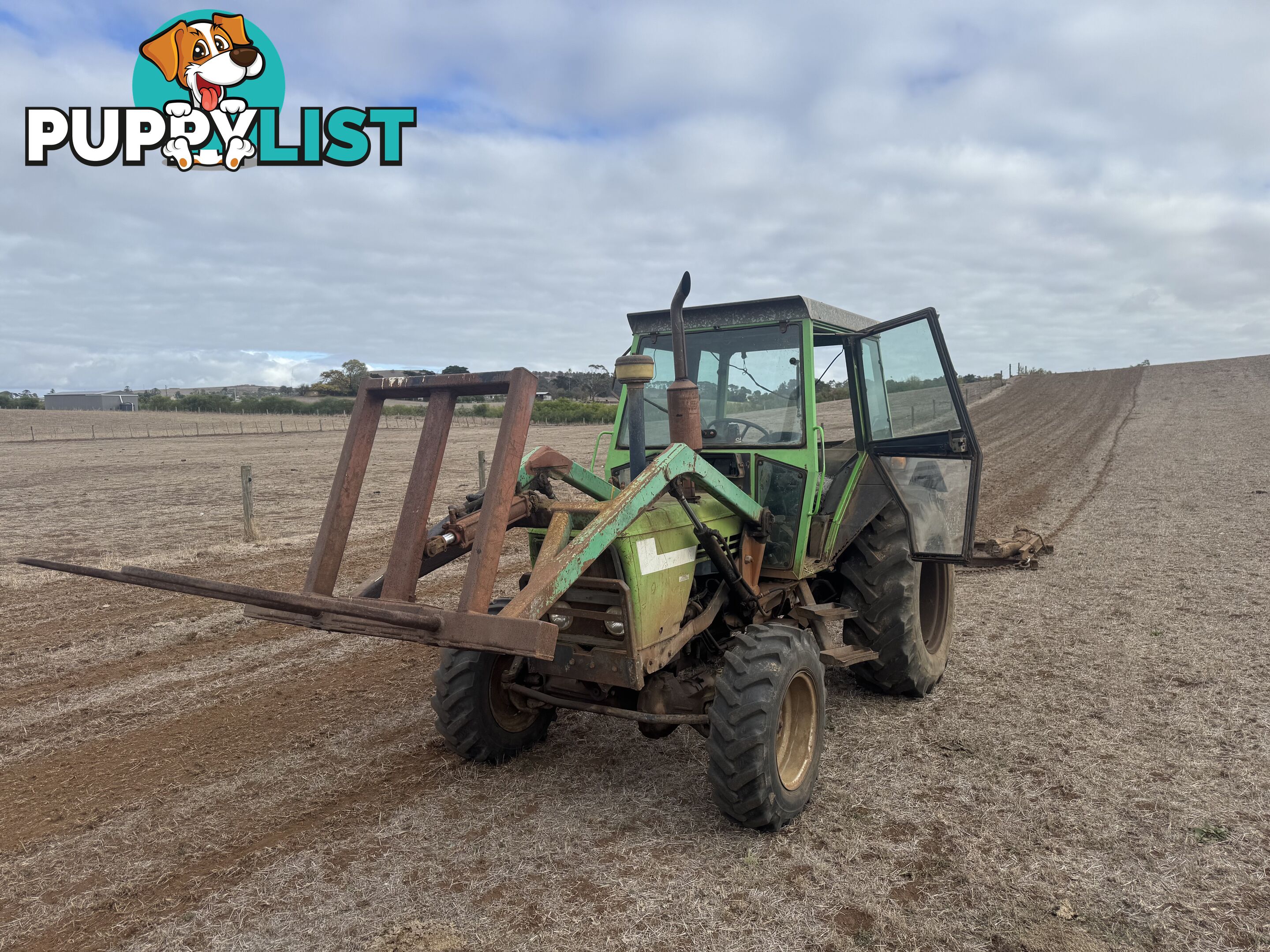 Deutz 6207 loader tractor