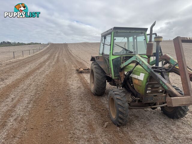 Deutz 6207 loader tractor