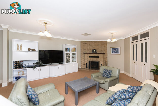 17 Denise Close SHELLEY WA 6148