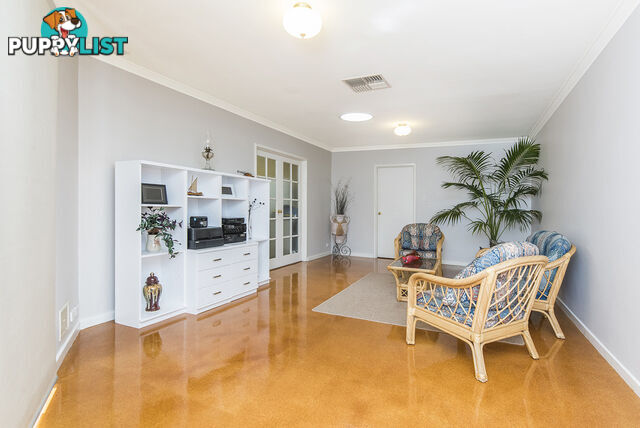 17 Denise Close SHELLEY WA 6148