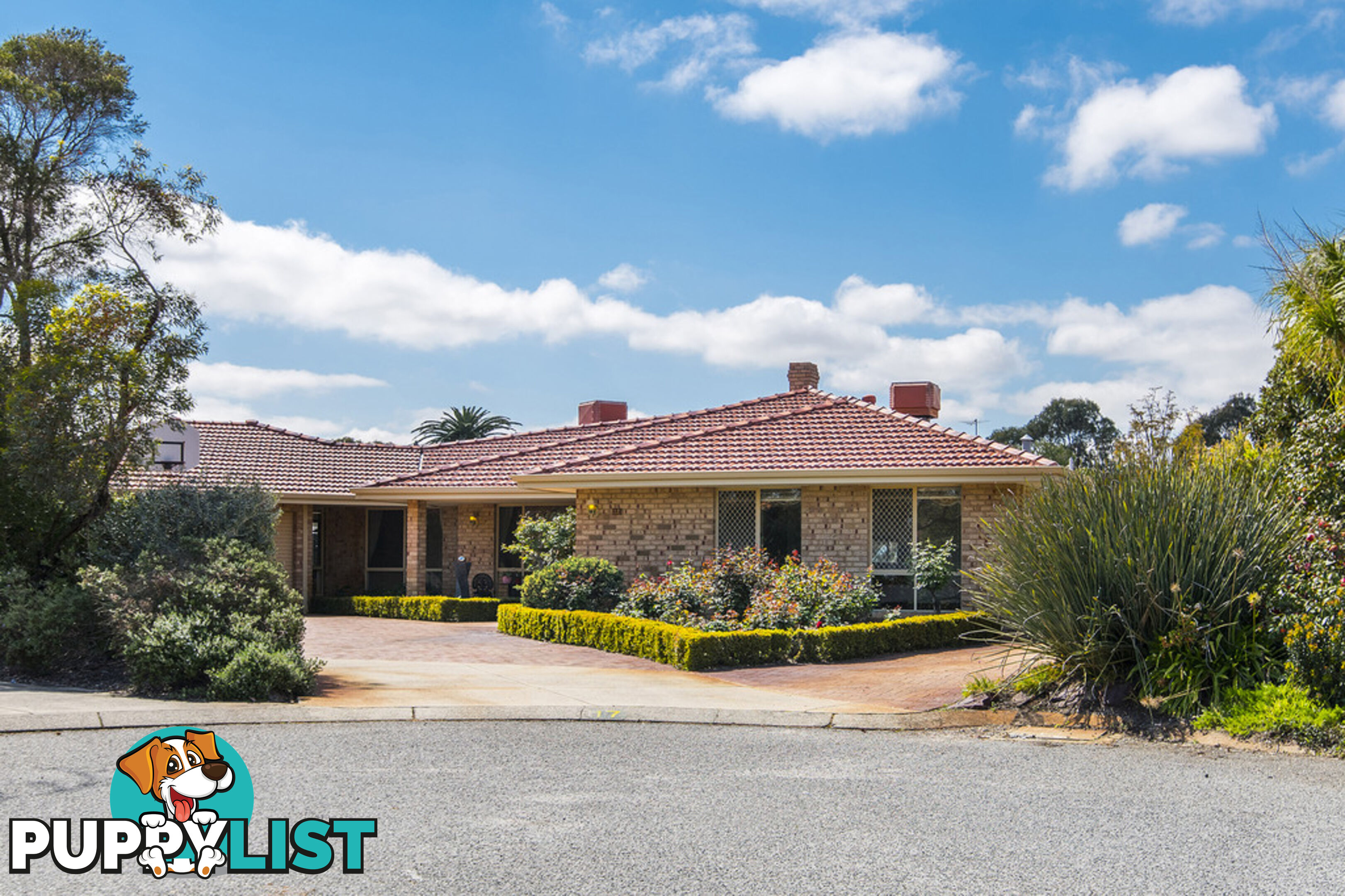 17 Denise Close SHELLEY WA 6148