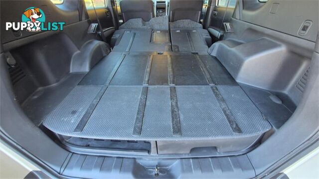 2011 NISSAN ELGRAND WAGON RIDER WAGON