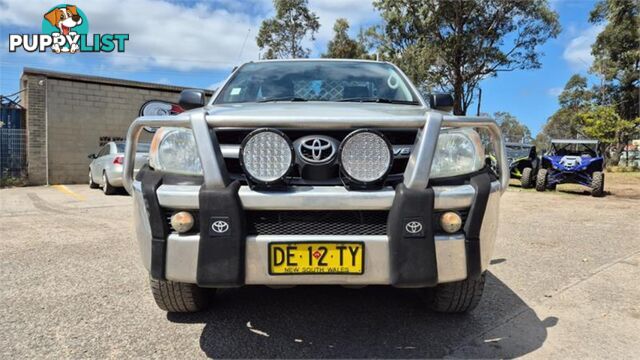 2006 TOYOTA HILUX CAB CHASSIS CAB CHASSIS