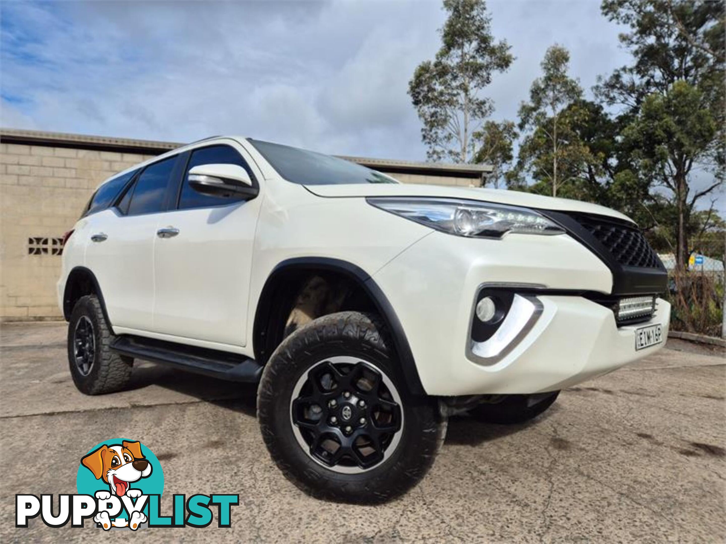 2015 TOYOTA FORTUNER WAGON CRUSADE WAGON