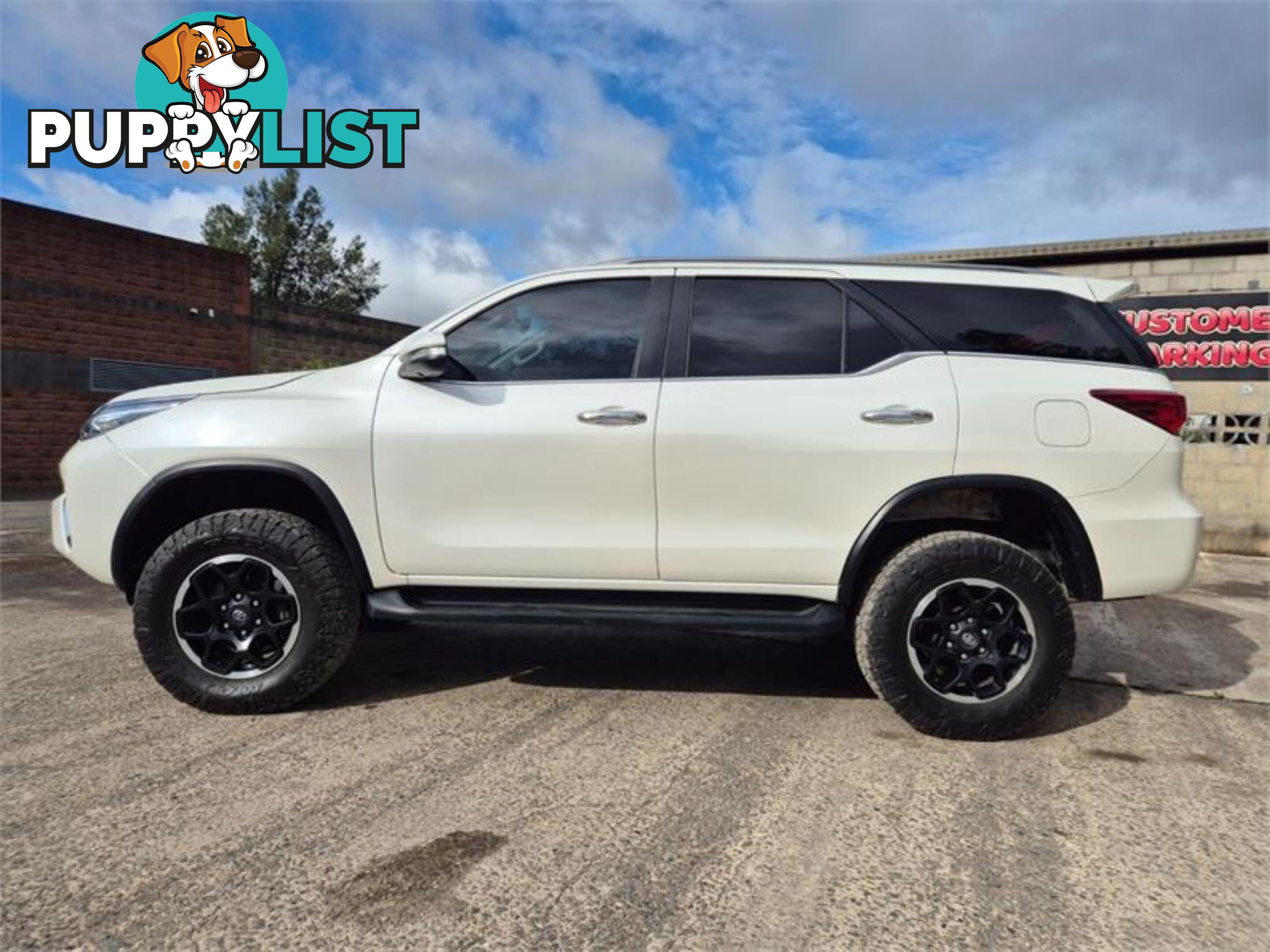 2015 TOYOTA FORTUNER WAGON CRUSADE WAGON