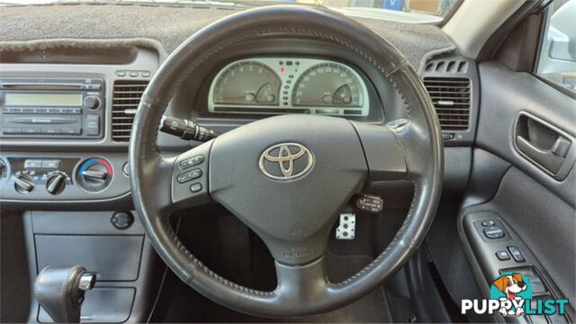 2004 TOYOTA CAMRY SEDAN SPORTIVO SEDAN