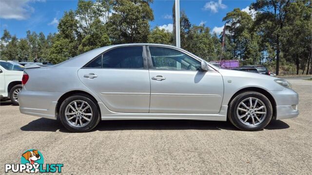 2004 TOYOTA CAMRY SEDAN SPORTIVO SEDAN