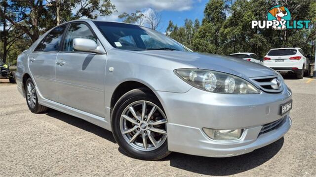 2004 TOYOTA CAMRY SEDAN SPORTIVO SEDAN