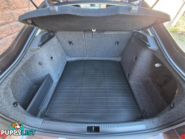 2014 SKODA OCTAVIA LIFTBACK AMBITION LIFTBACK