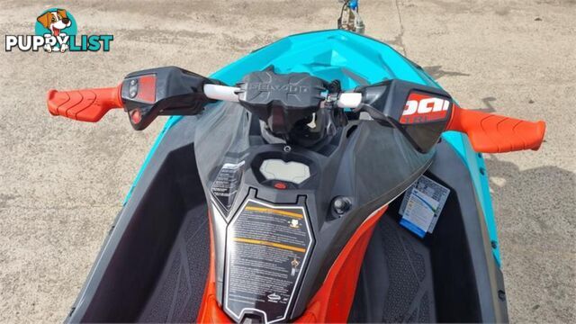 2017 SEA-DOO SPARKTRIXX   SKI