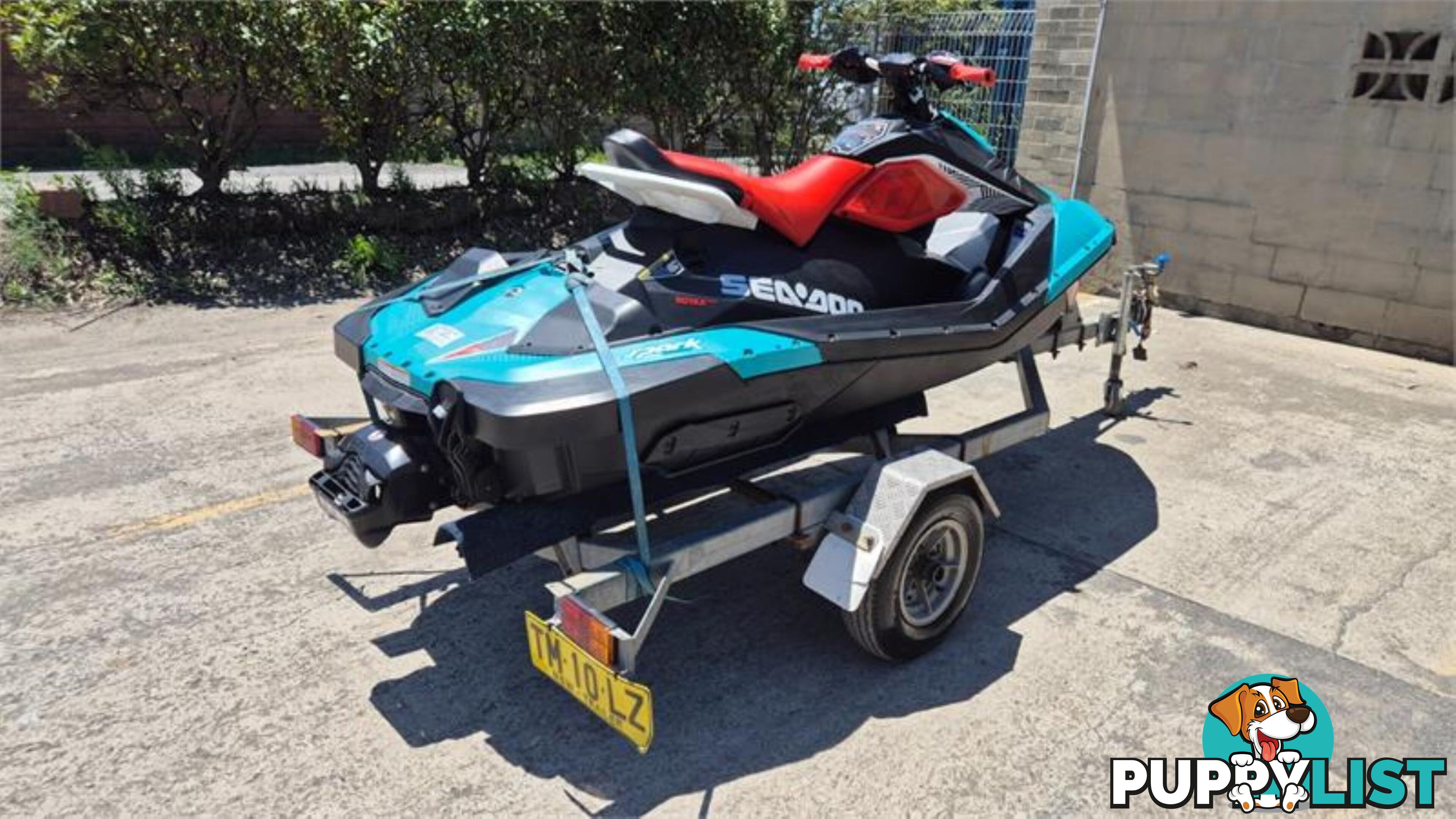 2017 SEA-DOO SPARK TRIXX  SKI