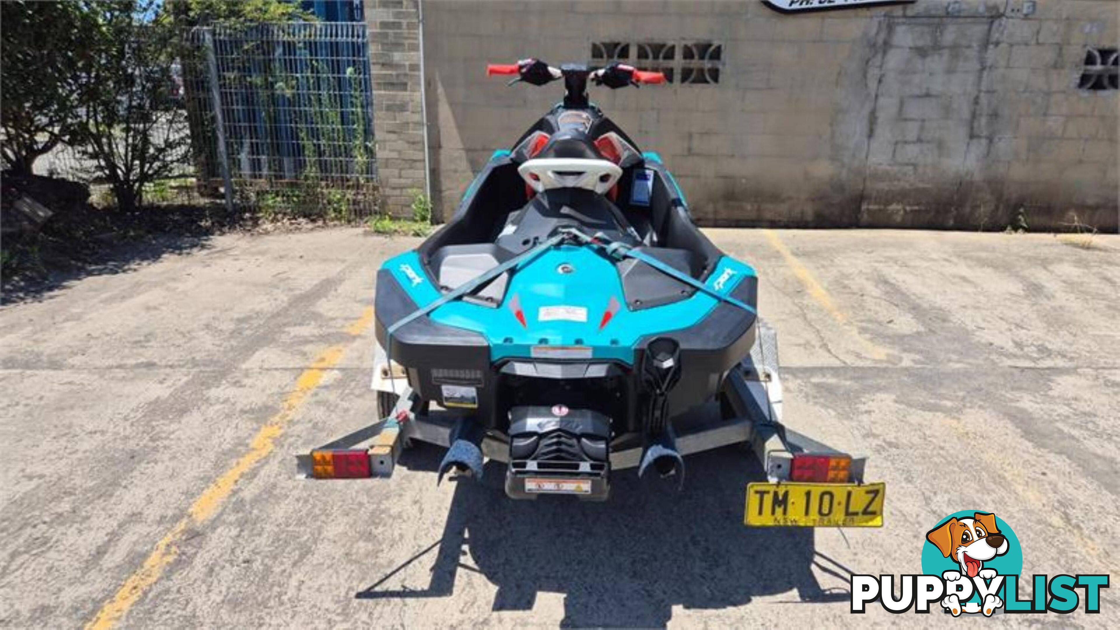 2017 SEA-DOO SPARK TRIXX  SKI