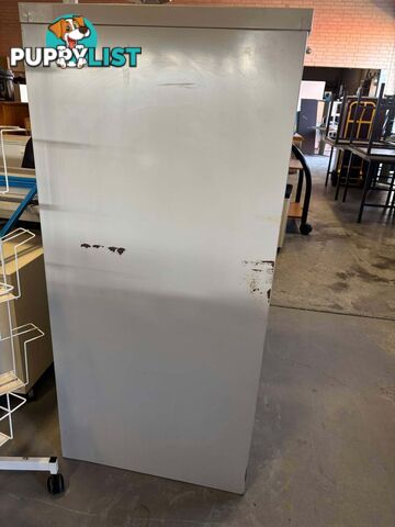 4-Drawer Vertical Filing Cabinet-Lockable