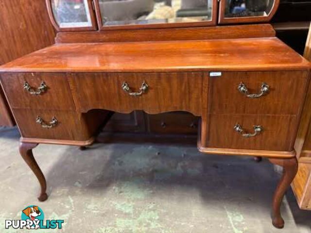 Stunning antique dressing table desk with queen anne style - Embleton,Perth