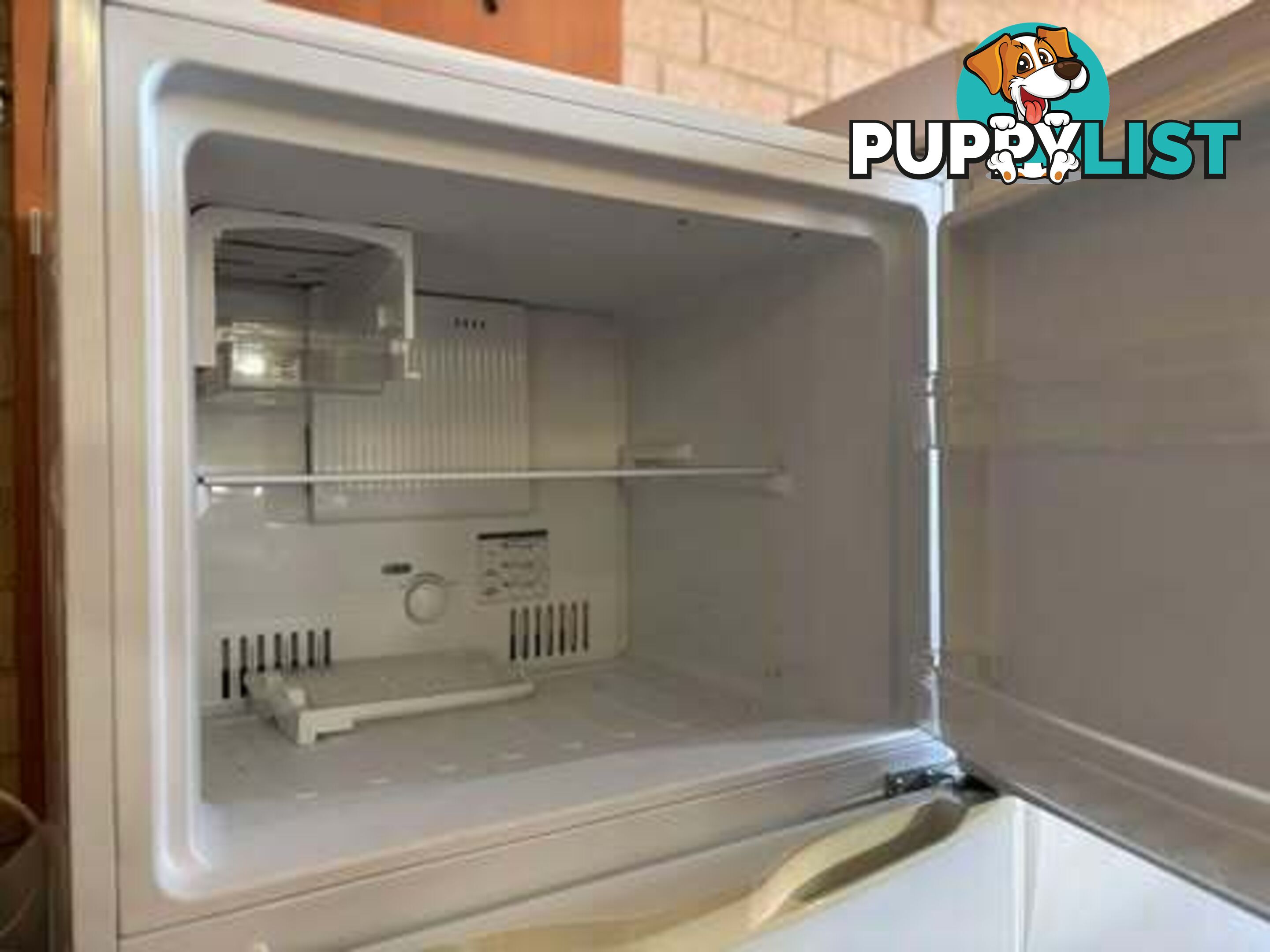 400 L top mount Refrigerator white - Embleton,Perth