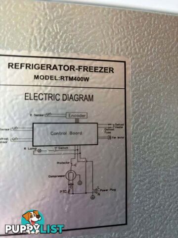 400 L top mount Refrigerator white - Embleton,Perth