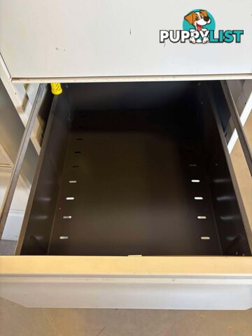 4-Drawer Vertical Filing Cabinet- NO KEY
