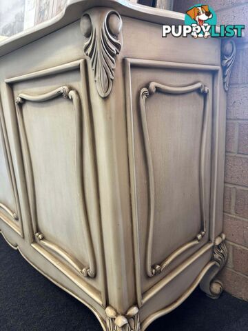 VINTAGE Sideboard