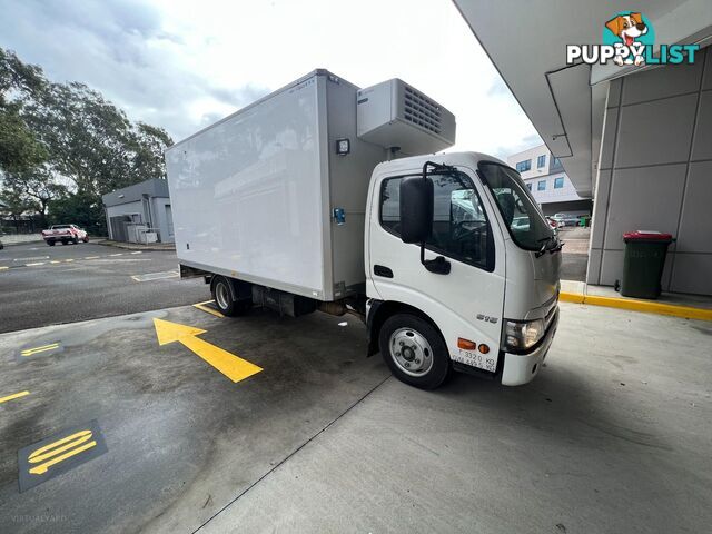 2019 HINO 300   REFRIGERATED