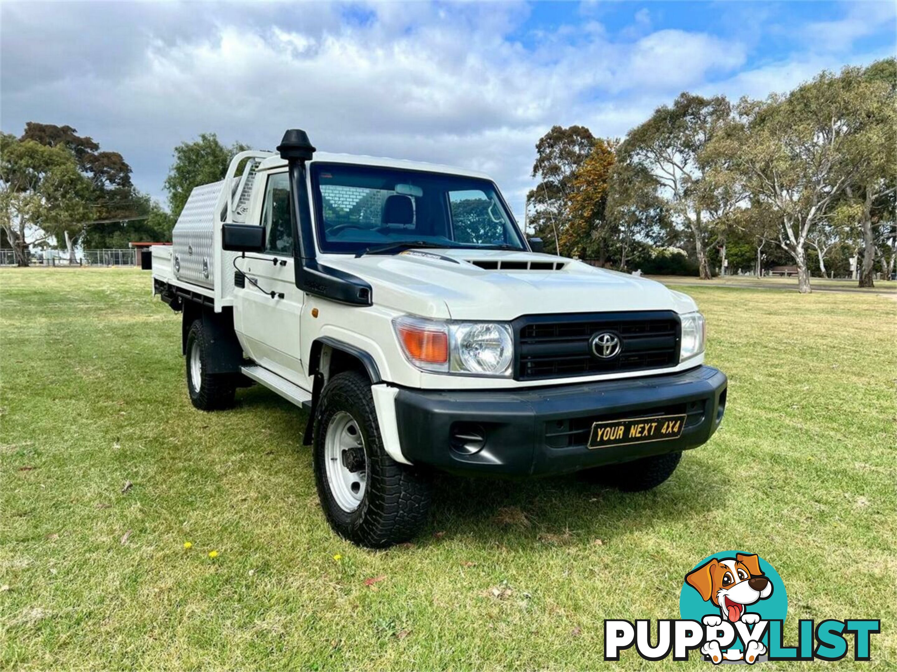 2019 TOYOTA LANDCRUISER WORKMATE (4X4) VDJ79R MY18 CAB CHASSIS