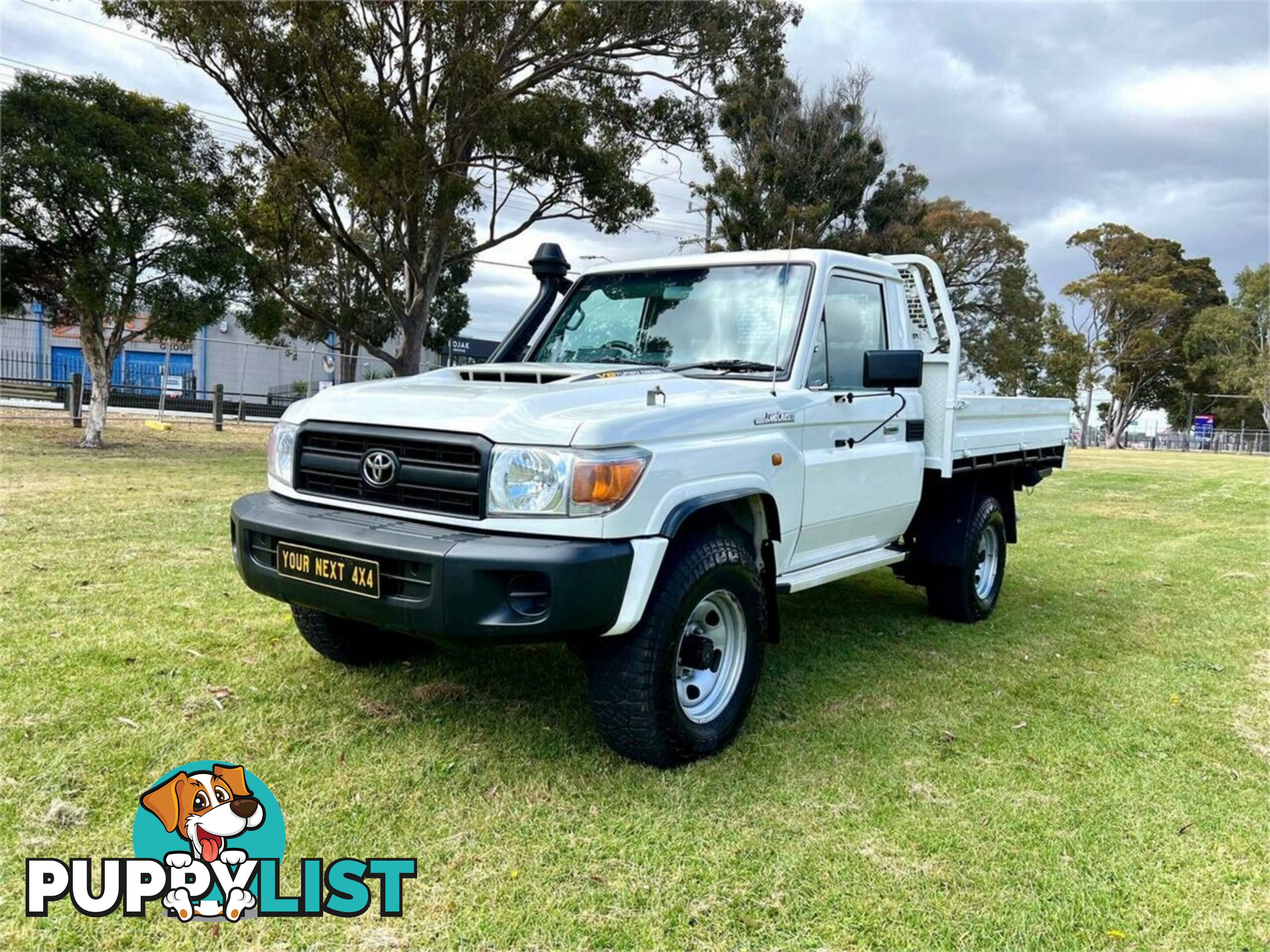 2019 TOYOTA LANDCRUISER WORKMATE (4X4) VDJ79R MY18 CAB CHASSIS