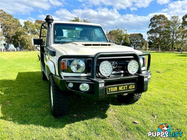 2017 TOYOTA LANDCRUISER WORKMATE (4X4) VDJ79R MY18 CAB CHASSIS