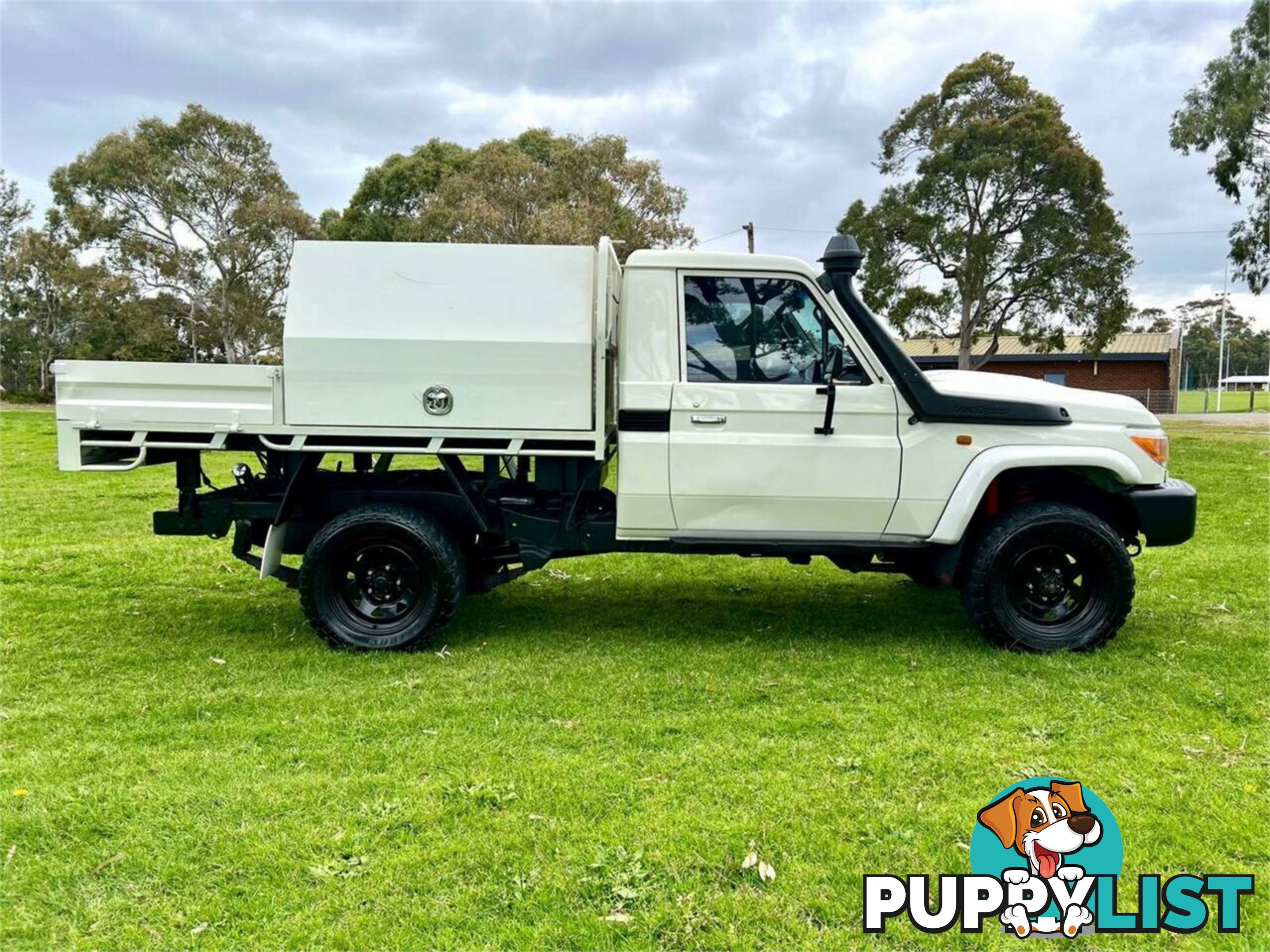 2018 TOYOTA LANDCRUISER WORKMATE (4X4) VDJ79R MY18 CAB CHASSIS