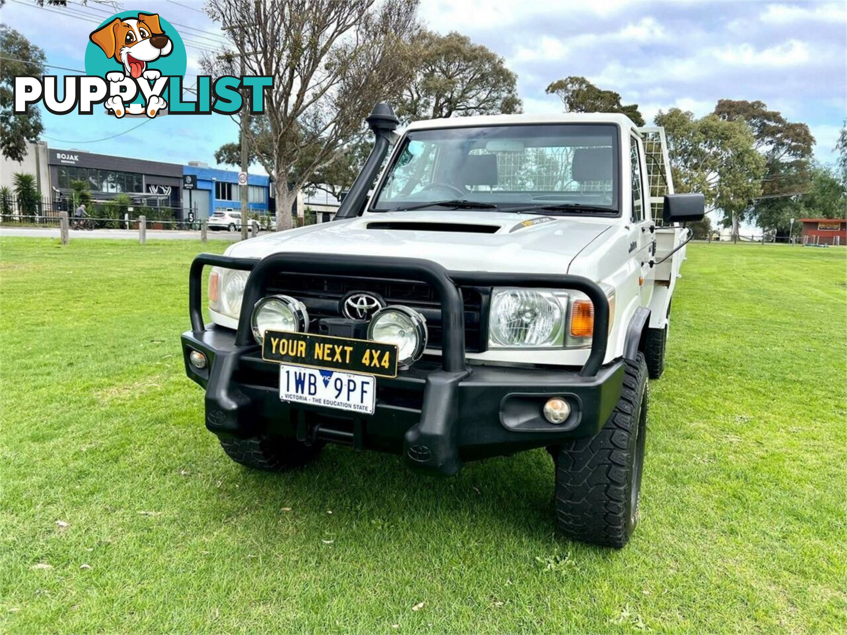 2012 TOYOTA LANDCRUISER WORKMATE (4X4) VDJ79R MY12 UPDATE CAB CHASSIS