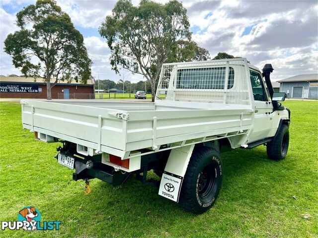 2012 TOYOTA LANDCRUISER WORKMATE (4X4) VDJ79R MY12 UPDATE CAB CHASSIS