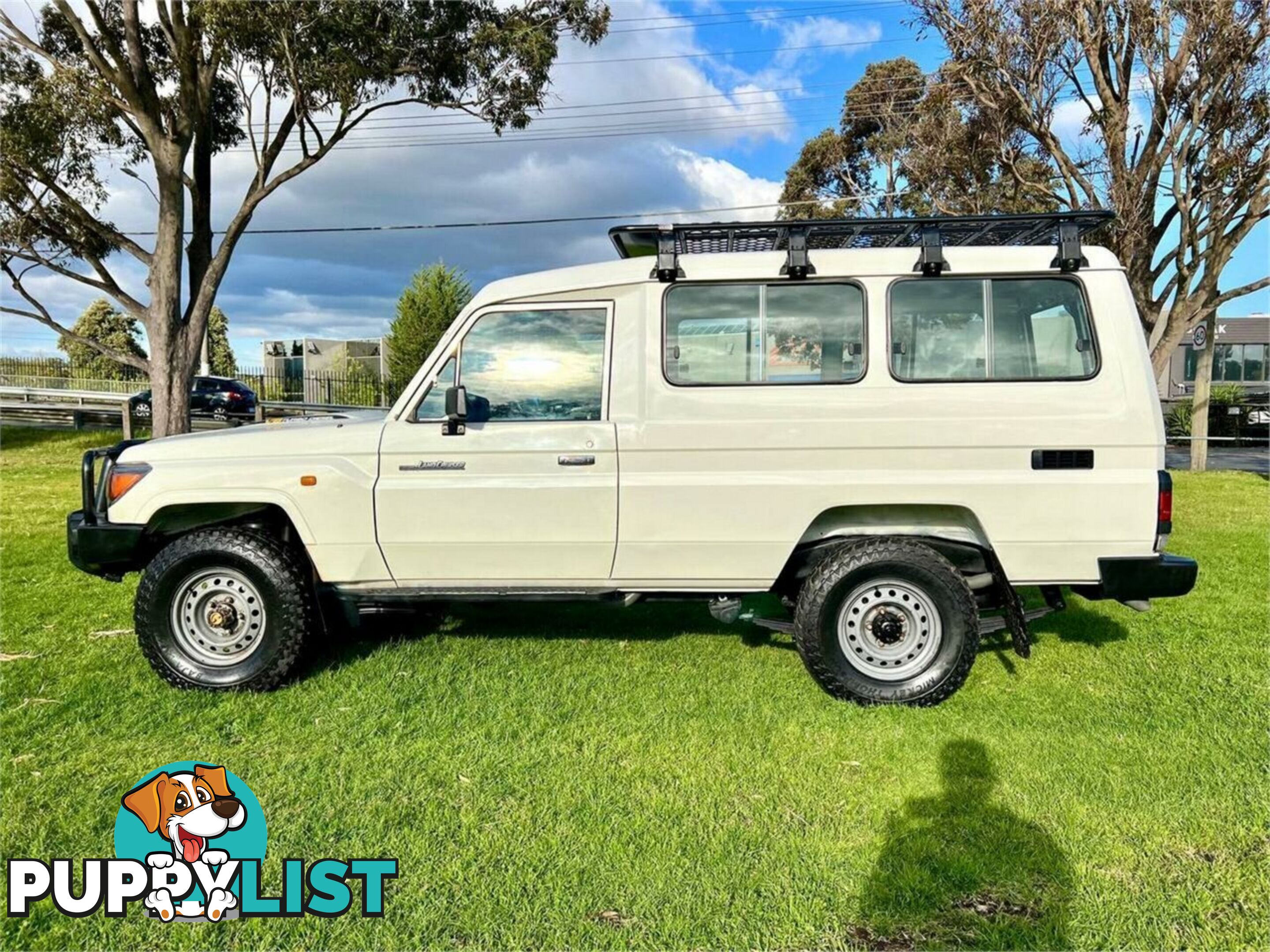 2010 TOYOTA LANDCRUISER WORKMATE (4X4) 11 SEAT VDJ78R 09 UPGRADE TROOP CARRIER