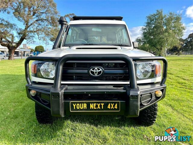 2010 TOYOTA LANDCRUISER WORKMATE (4X4) 11 SEAT VDJ78R 09 UPGRADE TROOP CARRIER