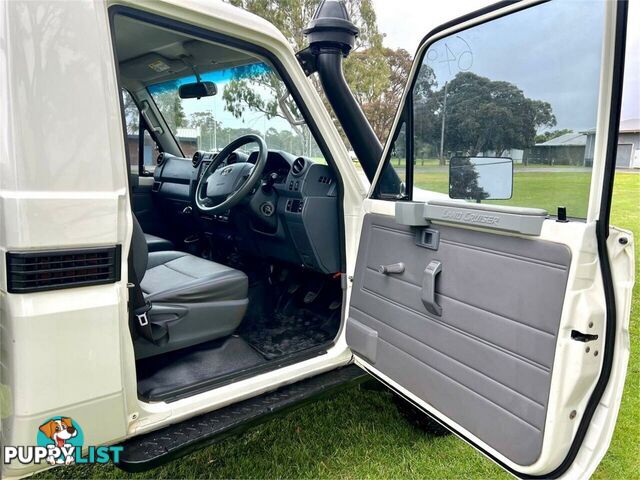 2018 TOYOTA LANDCRUISER WORKMATE (4X4) VDJ79R MY18 CAB CHASSIS