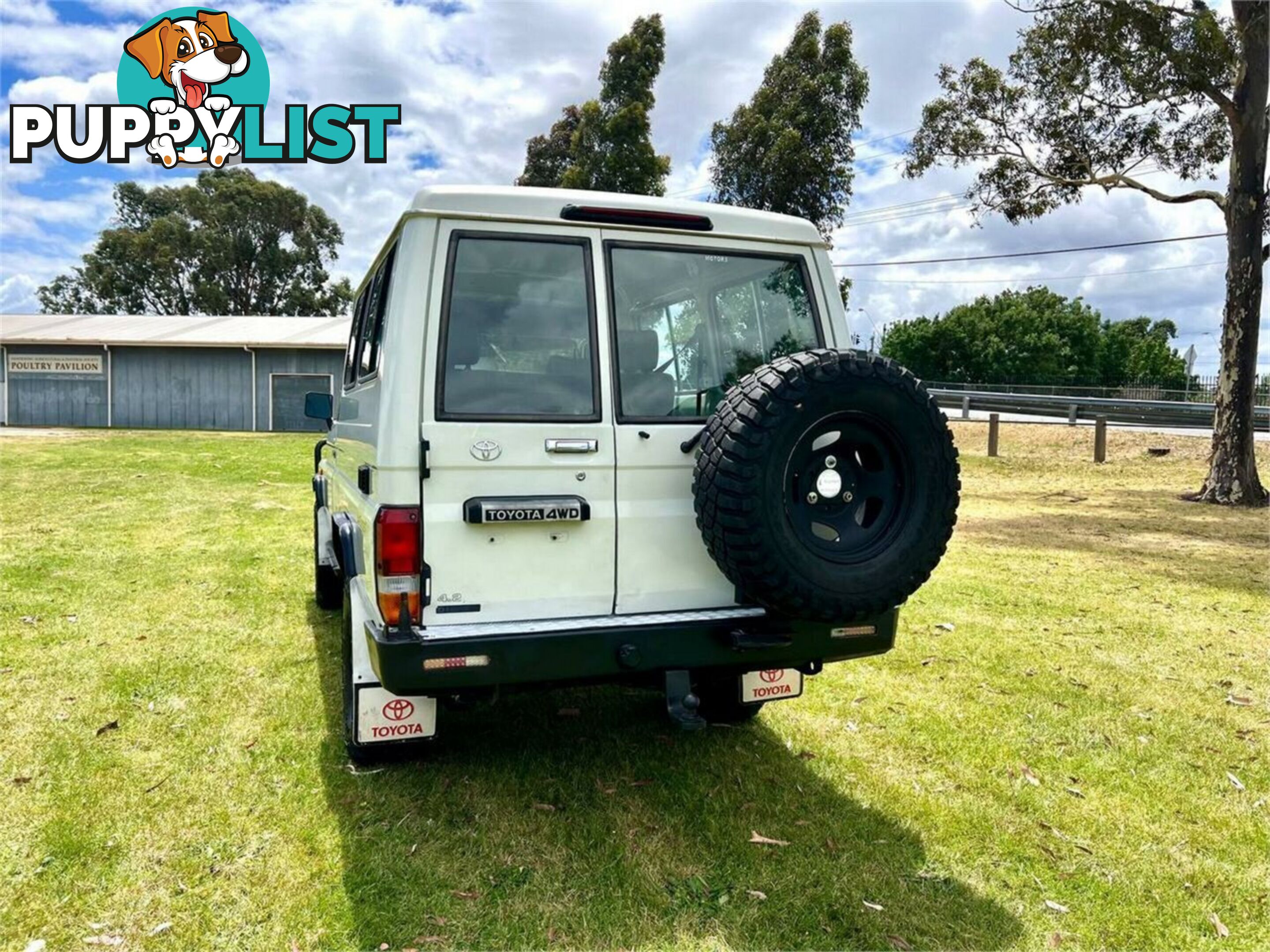 1998 TOYOTA LANDCRUISER (4X4) HZJ75RP CAB CHASSIS