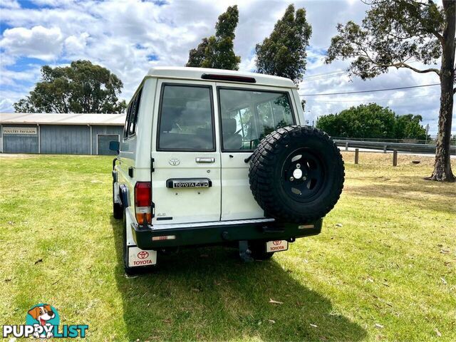 1998 TOYOTA LANDCRUISER (4X4) HZJ75RP CAB CHASSIS