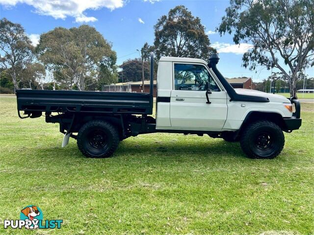 2020 TOYOTA LANDCRUISER WORKMATE (4X4) VDJ79R MY18 CAB CHASSIS