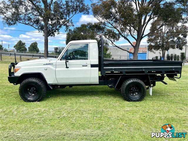 2020 TOYOTA LANDCRUISER WORKMATE (4X4) VDJ79R MY18 CAB CHASSIS