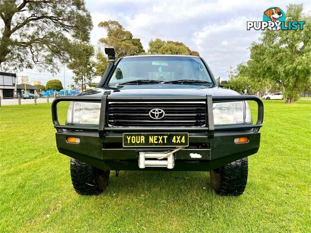 2000 TOYOTA LANDCRUISER GXL (4X4) FZJ105R WAGON