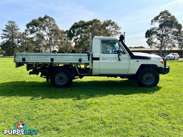 2017 TOYOTA LANDCRUISER WORKMATE (4X4) VDJ79R MY18 CAB CHASSIS