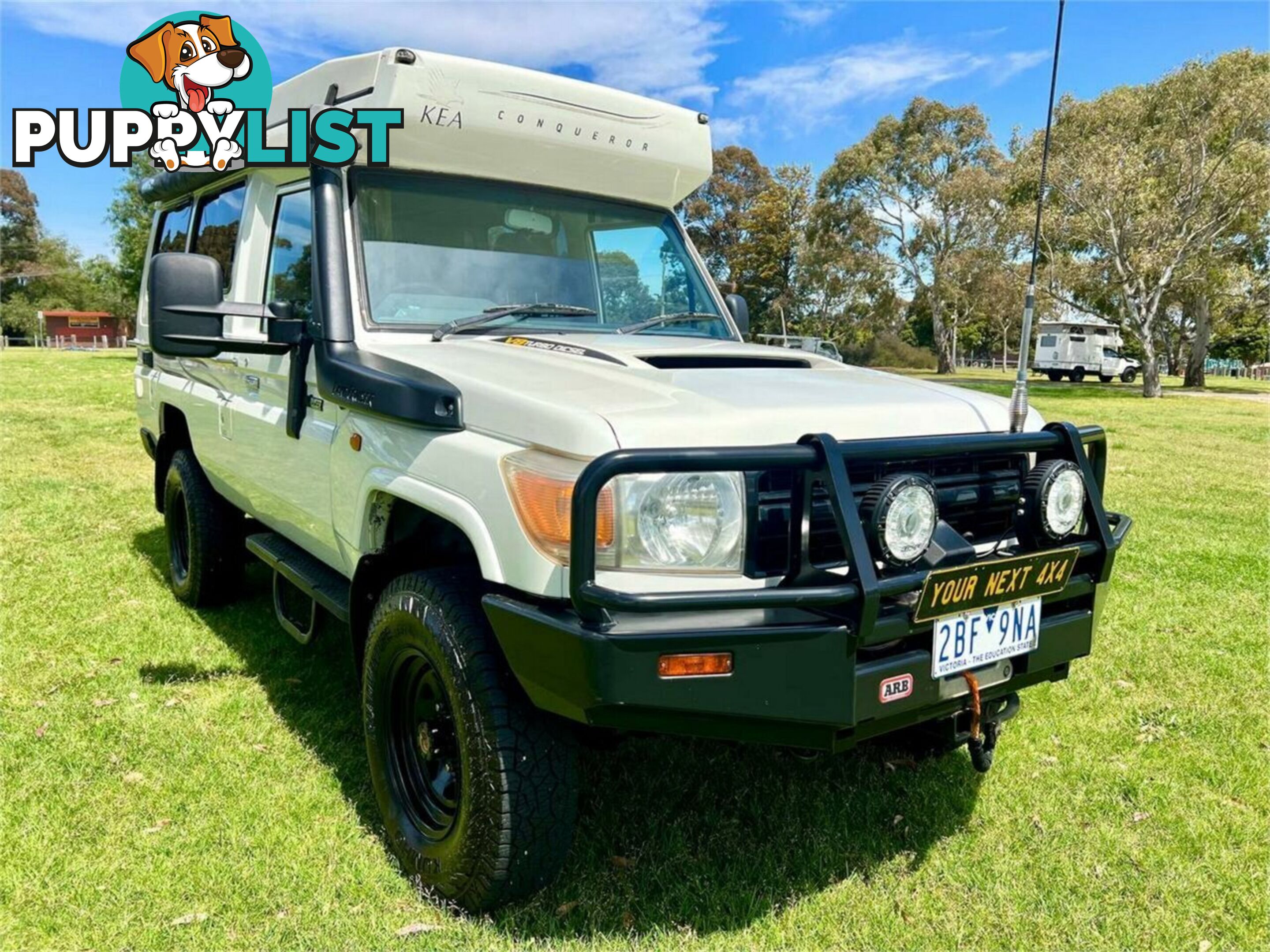 2009 TOYOTA LANDCRUISER WORKMATE (4X4) 3 SEAT VDJ78R TROOP CARRIER