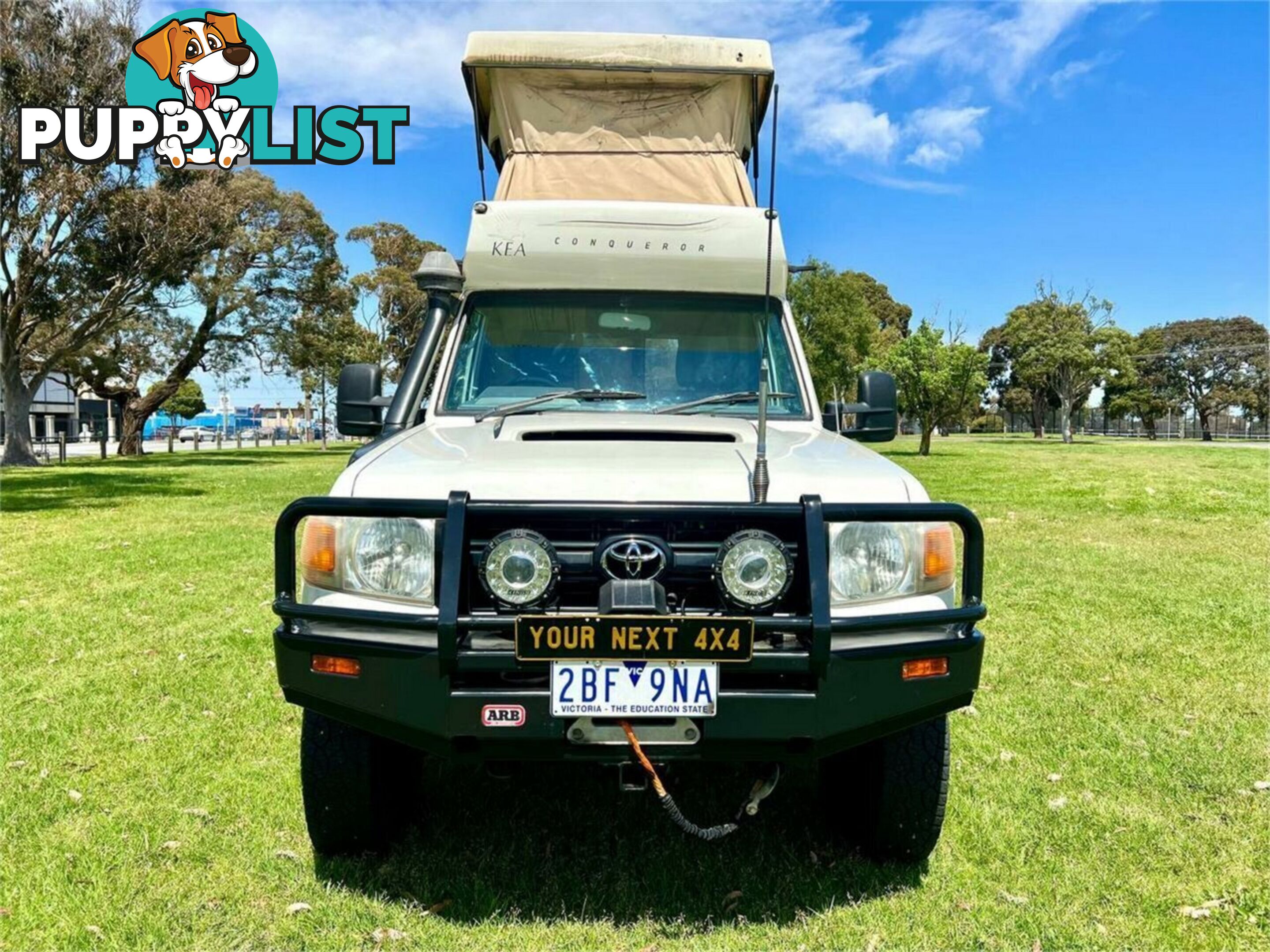 2009 TOYOTA LANDCRUISER WORKMATE (4X4) 3 SEAT VDJ78R TROOP CARRIER