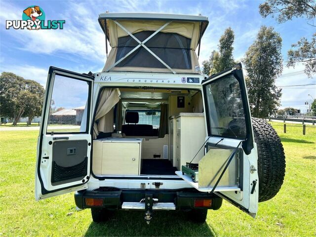 2009 TOYOTA LANDCRUISER WORKMATE (4X4) 3 SEAT VDJ78R TROOP CARRIER