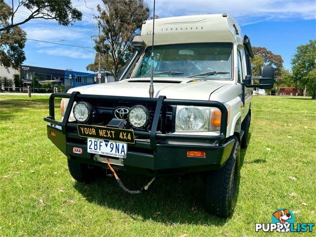 2009 TOYOTA LANDCRUISER WORKMATE (4X4) 3 SEAT VDJ78R TROOP CARRIER