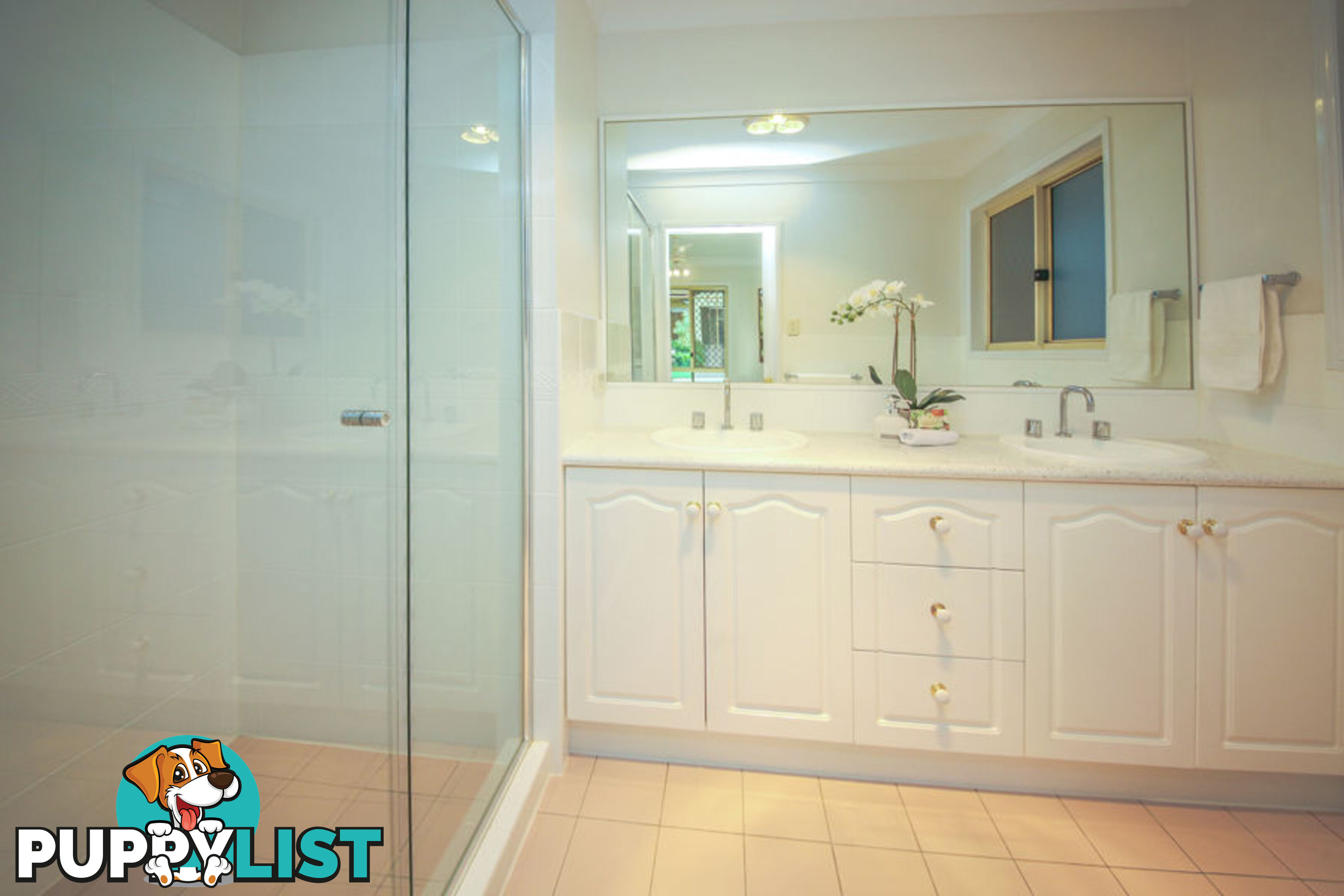 35 Kentwell Place WISHART QLD 4122